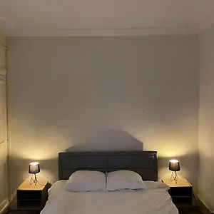 Spacious Next To Place Vendome Appartement Paris